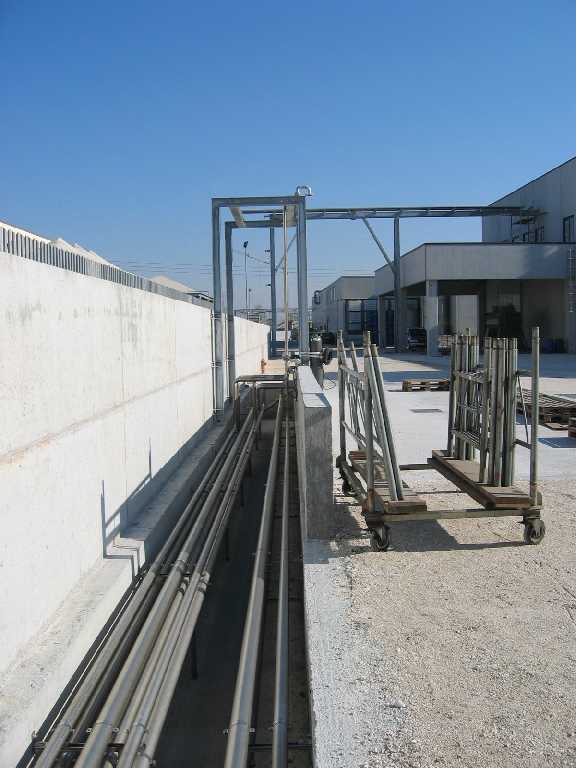 Image 02